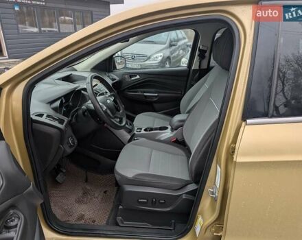 Желтый Форд Эскейп, объемом двигателя 1.6 л и пробегом 191 тыс. км за 8550 $, фото 24 на Automoto.ua