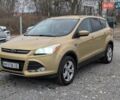 Желтый Форд Эскейп, объемом двигателя 1.6 л и пробегом 191 тыс. км за 8550 $, фото 2 на Automoto.ua