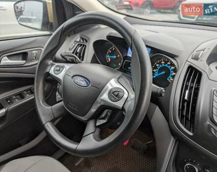 Желтый Форд Эскейп, объемом двигателя 1.6 л и пробегом 191 тыс. км за 8550 $, фото 44 на Automoto.ua