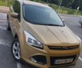 Желтый Форд Эскейп, объемом двигателя 1.6 л и пробегом 191 тыс. км за 9500 $, фото 1 на Automoto.ua