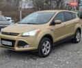 Желтый Форд Эскейп, объемом двигателя 1.6 л и пробегом 191 тыс. км за 8550 $, фото 3 на Automoto.ua