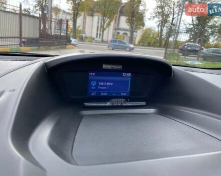 Желтый Форд Эскейп, объемом двигателя 2.49 л и пробегом 177 тыс. км за 9850 $, фото 45 на Automoto.ua