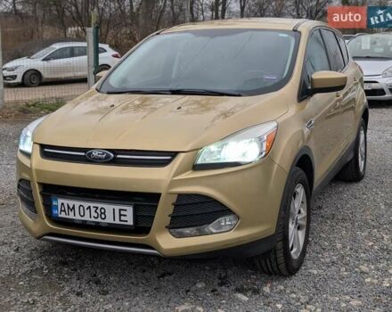 Желтый Форд Эскейп, объемом двигателя 1.6 л и пробегом 191 тыс. км за 8550 $, фото 4 на Automoto.ua