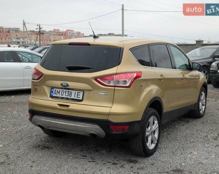 Желтый Форд Эскейп, объемом двигателя 1.6 л и пробегом 191 тыс. км за 8550 $, фото 13 на Automoto.ua