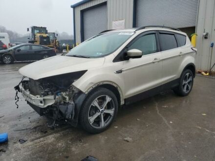 Форд Эскейп 2018 в Львове на Automoto.ua Желтый Форд Эскейп, объемом двигателя 1.5 л и пробегом 107 тыс. км за 9700 $, фото 1 на Automoto.ua