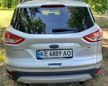 Серый Форд Эскейп, объемом двигателя 1.6 л и пробегом 259 тыс. км за 8900 $, фото 3 на Automoto.ua