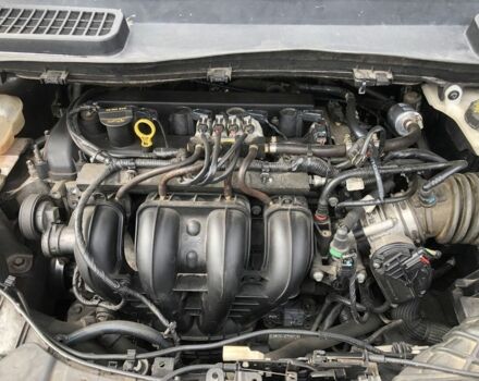 Серый Форд Эскейп, объемом двигателя 2.5 л и пробегом 393 тыс. км за 12799 $, фото 17 на Automoto.ua