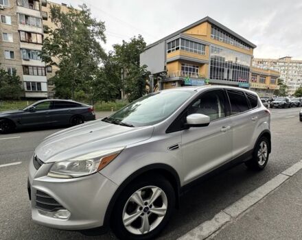 Форд Ескейп 2014 у Києві на Automoto.ua Сірий Форд Ескейп, об'ємом двигуна 2.5 л та пробігом 230 тис. км за 11000 $, фото 1 на Automoto.ua