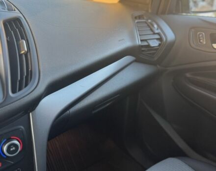 Серый Форд Эскейп, объемом двигателя 1.5 л и пробегом 125 тыс. км за 12800 $, фото 16 на Automoto.ua