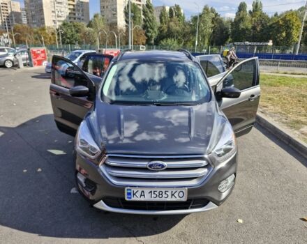 Серый Форд Эскейп, объемом двигателя 2 л и пробегом 79 тыс. км за 14780 $, фото 1 на Automoto.ua