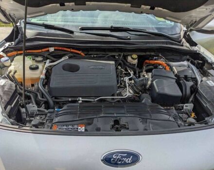 Серый Форд Эскейп, объемом двигателя 2.5 л и пробегом 119 тыс. км за 15000 $, фото 9 на Automoto.ua