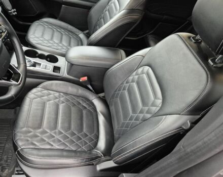 Серый Форд Эскейп, объемом двигателя 2.5 л и пробегом 35 тыс. км за 32000 $, фото 10 на Automoto.ua