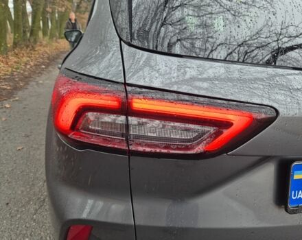 Серый Форд Эскейп, объемом двигателя 2.5 л и пробегом 35 тыс. км за 32000 $, фото 5 на Automoto.ua