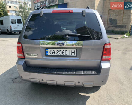 Сірий Форд Ескейп, об'ємом двигуна 2.3 л та пробігом 313 тис. км за 9800 $, фото 5 на Automoto.ua