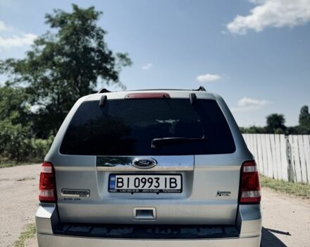 Серый Форд Эскейп, объемом двигателя 3 л и пробегом 218 тыс. км за 9000 $, фото 4 на Automoto.ua