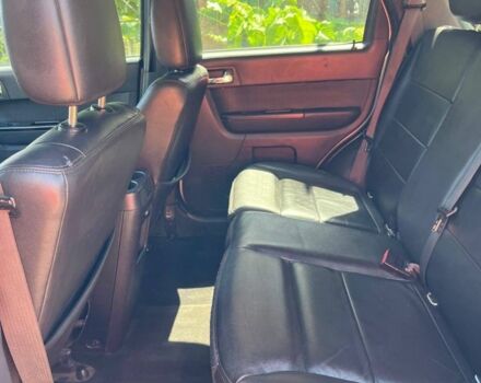 Серый Форд Эскейп, объемом двигателя 3 л и пробегом 218 тыс. км за 9000 $, фото 9 на Automoto.ua