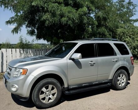 Серый Форд Эскейп, объемом двигателя 3 л и пробегом 218 тыс. км за 9000 $, фото 2 на Automoto.ua