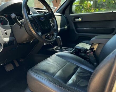 Серый Форд Эскейп, объемом двигателя 3 л и пробегом 218 тыс. км за 9000 $, фото 8 на Automoto.ua