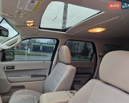 Серый Форд Эскейп, объемом двигателя 2.97 л и пробегом 210 тыс. км за 8500 $, фото 15 на Automoto.ua