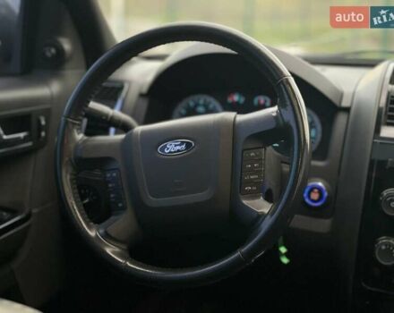 Серый Форд Эскейп, объемом двигателя 3 л и пробегом 208 тыс. км за 8700 $, фото 15 на Automoto.ua