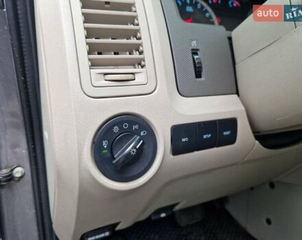 Серый Форд Эскейп, объемом двигателя 2.97 л и пробегом 210 тыс. км за 8500 $, фото 14 на Automoto.ua