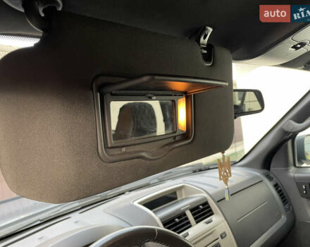 Серый Форд Эскейп, объемом двигателя 3 л и пробегом 150 тыс. км за 11800 $, фото 59 на Automoto.ua