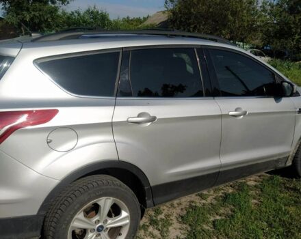 Сірий Форд Ескейп, об'ємом двигуна 1.6 л та пробігом 185 тис. км за 9000 $, фото 4 на Automoto.ua