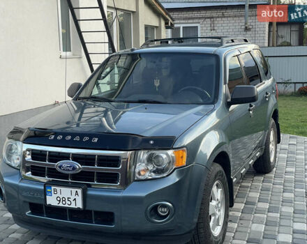 Серый Форд Эскейп, объемом двигателя 3 л и пробегом 150 тыс. км за 11800 $, фото 3 на Automoto.ua