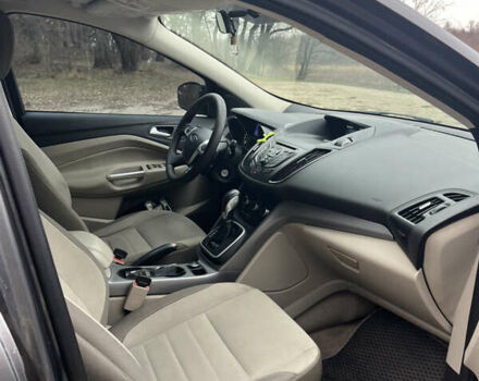 Серый Форд Эскейп, объемом двигателя 2 л и пробегом 217 тыс. км за 10800 $, фото 14 на Automoto.ua