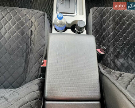 Серый Форд Эскейп, объемом двигателя 3 л и пробегом 150 тыс. км за 11800 $, фото 40 на Automoto.ua