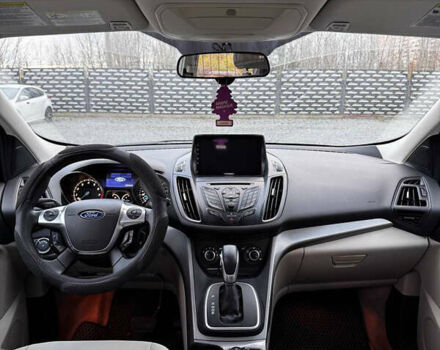 Форд Эскейп 2012 в Киеве на Automoto.ua Серый Форд Эскейп, объемом двигателя 0 л и пробегом 233 тыс. км за 7500 $, фото 6 на Automoto.ua