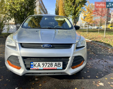 Форд Эскейп 2012 в Киеве на Automoto.ua Серый Форд Эскейп, объемом двигателя 2.5 л и пробегом 295 тыс. км за 9000 $, фото 1 на Automoto.ua