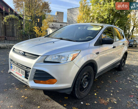 Форд Эскейп 2012 в Киеве на Automoto.ua Серый Форд Эскейп, объемом двигателя 2.5 л и пробегом 295 тыс. км за 9000 $, фото 9 на Automoto.ua
