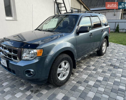 Серый Форд Эскейп, объемом двигателя 3 л и пробегом 150 тыс. км за 11800 $, фото 6 на Automoto.ua
