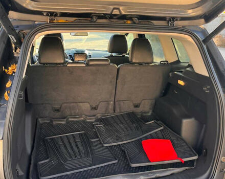 Сірий Форд Ескейп, об'ємом двигуна 2 л та пробігом 171 тис. км за 10500 $, фото 4 на Automoto.ua