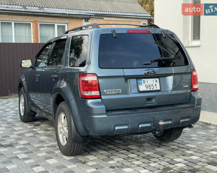 Серый Форд Эскейп, объемом двигателя 3 л и пробегом 150 тыс. км за 11800 $, фото 14 на Automoto.ua