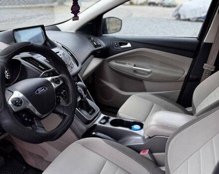 Форд Эскейп 2012 в Киеве на Automoto.ua Серый Форд Эскейп, объемом двигателя 0 л и пробегом 233 тыс. км за 7500 $, фото 7 на Automoto.ua