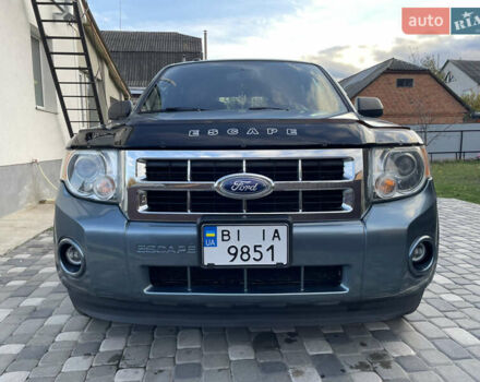Серый Форд Эскейп, объемом двигателя 3 л и пробегом 150 тыс. км за 11800 $, фото 8 на Automoto.ua