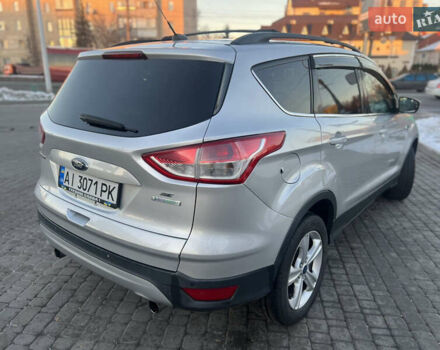 Серый Форд Эскейп, объемом двигателя 1.6 л и пробегом 140 тыс. км за 11000 $, фото 2 на Automoto.ua