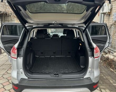 Серый Форд Эскейп, объемом двигателя 1.6 л и пробегом 2 тыс. км за 11000 $, фото 5 на Automoto.ua