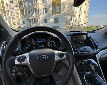 Сірий Форд Ескейп, об'ємом двигуна 1.6 л та пробігом 195 тис. км за 9950 $, фото 16 на Automoto.ua