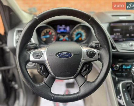 Серый Форд Эскейп, объемом двигателя 2 л и пробегом 145 тыс. км за 9500 $, фото 8 на Automoto.ua