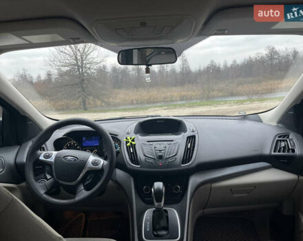 Серый Форд Эскейп, объемом двигателя 2 л и пробегом 217 тыс. км за 10800 $, фото 12 на Automoto.ua
