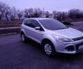Серый Форд Эскейп, объемом двигателя 2 л и пробегом 295 тыс. км за 12000 $, фото 1 на Automoto.ua