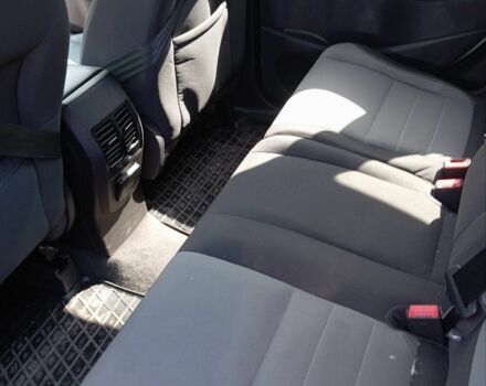 Сірий Форд Ескейп, об'ємом двигуна 1.6 л та пробігом 185 тис. км за 9000 $, фото 8 на Automoto.ua