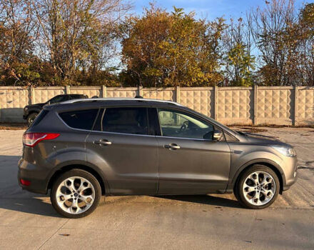 Сірий Форд Ескейп, об'ємом двигуна 2 л та пробігом 171 тис. км за 10500 $, фото 2 на Automoto.ua