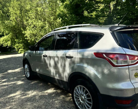 Сірий Форд Ескейп, об'ємом двигуна 2.5 л та пробігом 255 тис. км за 11200 $, фото 1 на Automoto.ua