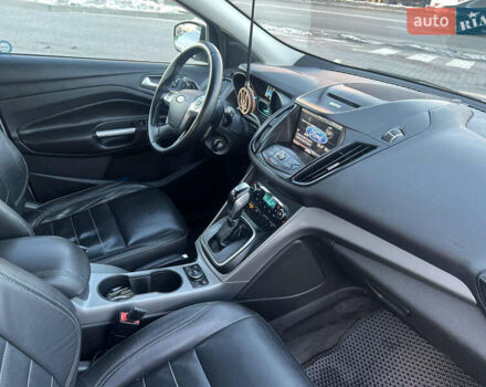 Серый Форд Эскейп, объемом двигателя 1.6 л и пробегом 140 тыс. км за 11000 $, фото 13 на Automoto.ua