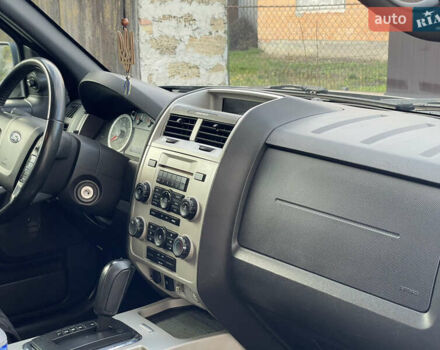 Серый Форд Эскейп, объемом двигателя 3 л и пробегом 150 тыс. км за 11800 $, фото 38 на Automoto.ua