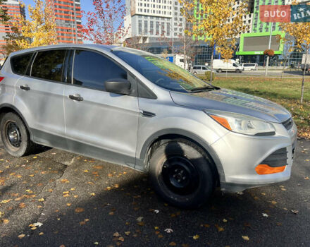 Форд Эскейп 2012 в Киеве на Automoto.ua Серый Форд Эскейп, объемом двигателя 2.5 л и пробегом 295 тыс. км за 9000 $, фото 14 на Automoto.ua
